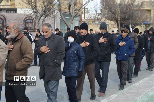 عزاداران فاطمی در شهرستان فیروزکوه