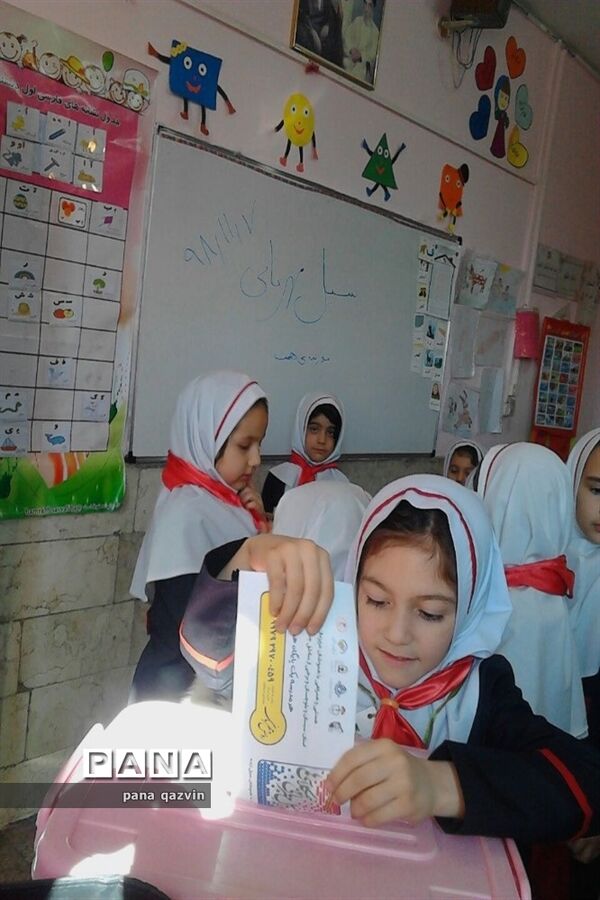 سیل مهربانی در مناطق استان قزوین