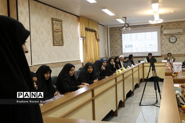 دهمین دوره انتخابات مجلس دانش آموزی استان قم (دختران)