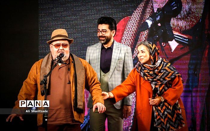 شبی که ماه کامل شد برای «سرخپوست» و متری شش و نیم در جشن منتقدان