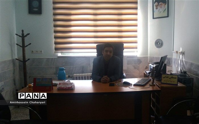 بیش از 100 دانش آموز در کنکور سال 98 به دانشگاه فرهنگیان راه یافتند