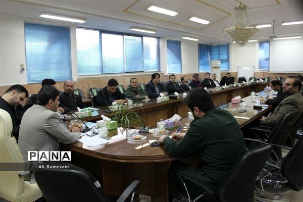 جلسه بزرگداشت دهه فجر در قائم‌شهر
