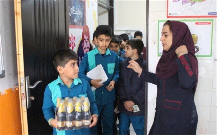 دومین سیل مهربانی دبستان محمد بیگی بوشهر +‌ تصاویر