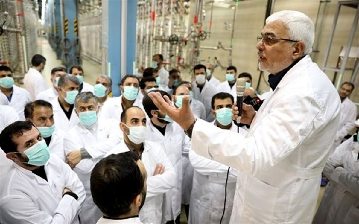 بازدید جمعی از فرماندهان و مسئولان سپاه حفاظت انصارالمهدی از فردو