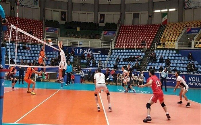 کارت بازی ۲ بازیکن خارجی والیبال شهداب یزد صادر شد