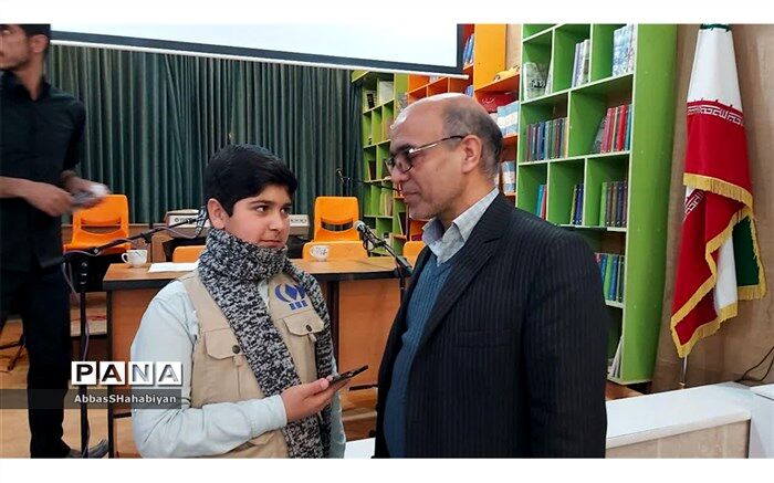 مسئولین در کنار سایر نیازهای جامعه باید به هنر، فرهنگ و سرگرمی های مردم توجه کنند