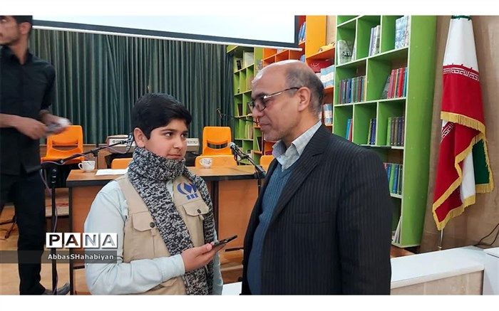 مسئولین در کنار سایر نیازهای جامعه باید به هنر، فرهنگ و سرگرمی های مردم توجه کنند