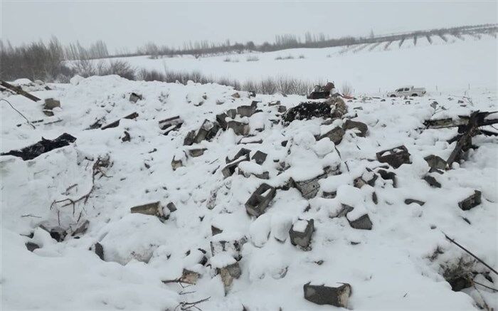 کمک خودجوش مردم به خسارت‌دیدگاه سقوط بهمن در سیلوانای ارومیه