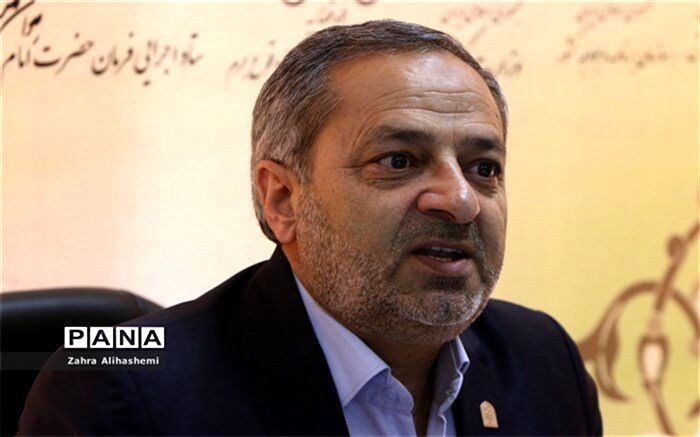 کاظمی: مهم‌ترین اولویت پایگاه‌های بسیج فرهنگیان باید تحقق زمینه‌های بیانیه گام دوم انقلاب باشد