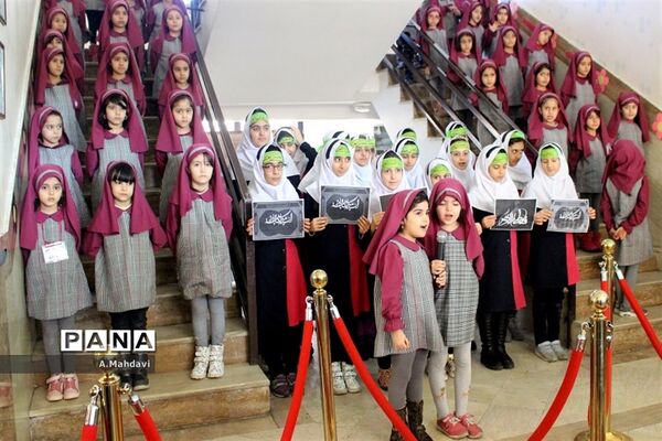 سیل مهربانی دانش‌آموزان