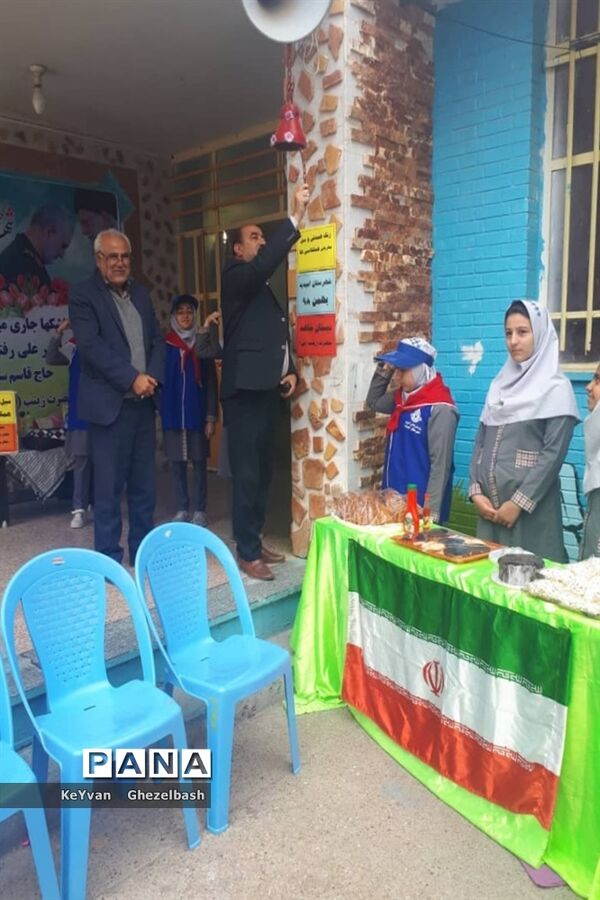 مراسم سیل مهربانی هم کلاسی ها در شهرستان امیدیه