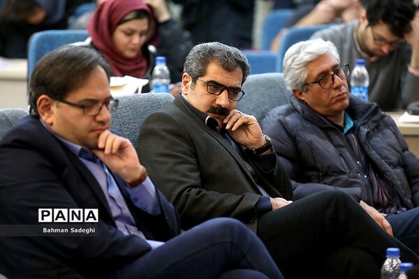 نشست خبری سی و هشتمین جشنواره تئاتر فجر