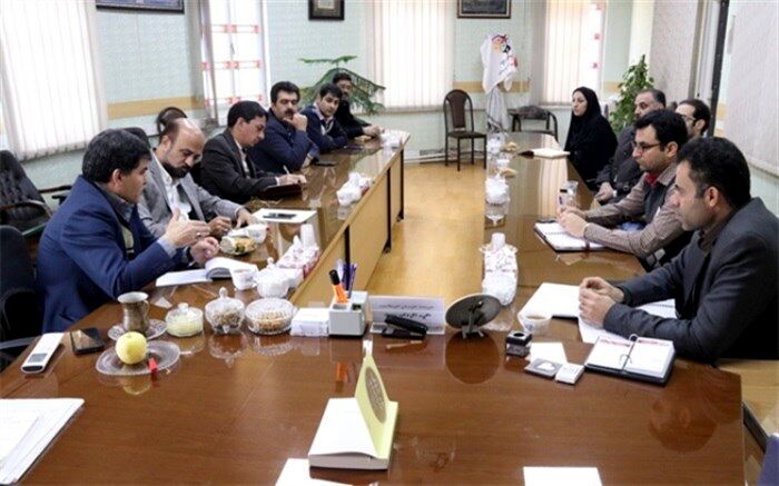 بررسی مشکلات مالی مجتمع های ورزشی استان  یزد