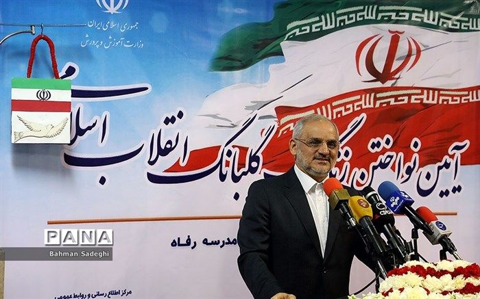 تاثیرگذارترین و اصیل‌ترین تغییرات را باید در مدارس سازماندهی کرد