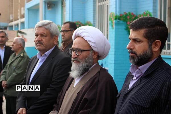 آیین استانی نواخته شدن زنگ انقلاب در اهواز