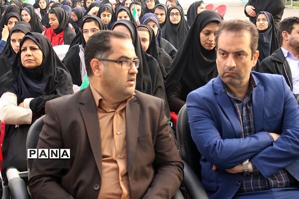 آیین استانی نواخته شدن زنگ انقلاب در اهواز