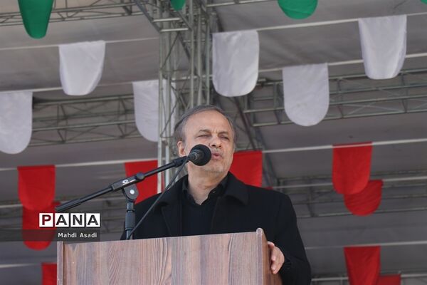 مراسم گرامیداشت سالروز ورود امام خمینی( ره)  به میهن اسلامی در مشهد