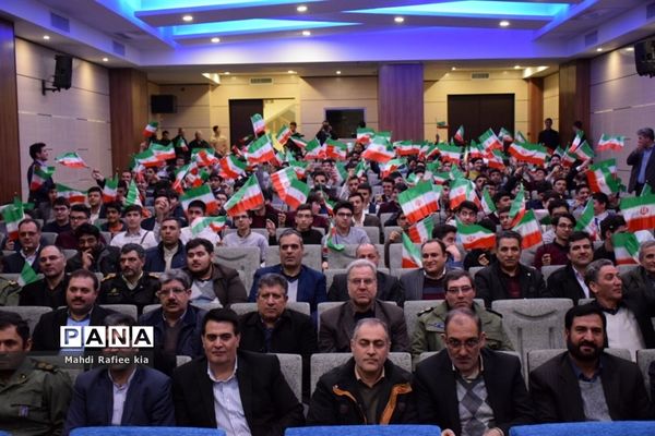 مراسم نواختن زنگ انقلاب و آغاز رسمی جشن های چهل و یکمین سالگرد پیروزى انقلاب اسلامى در آذربایجان شرقی