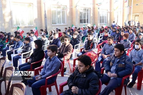 آیین نمادین زنگ انقلاب در یزد