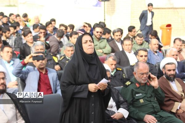 نواختن زنگ انقلاب در بوشهر