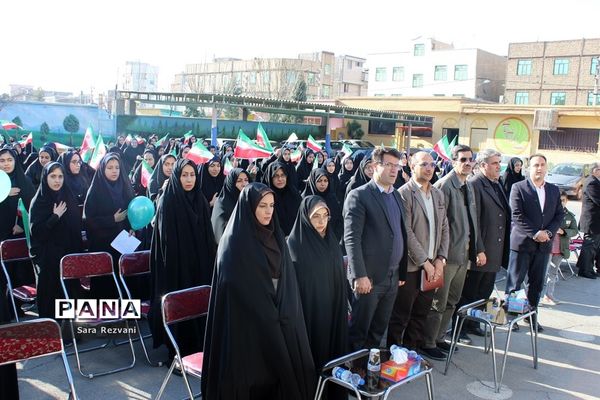 مراسم نواخته شدن زنگ انقلاب اسلامی در شهرستان اسلامشهر