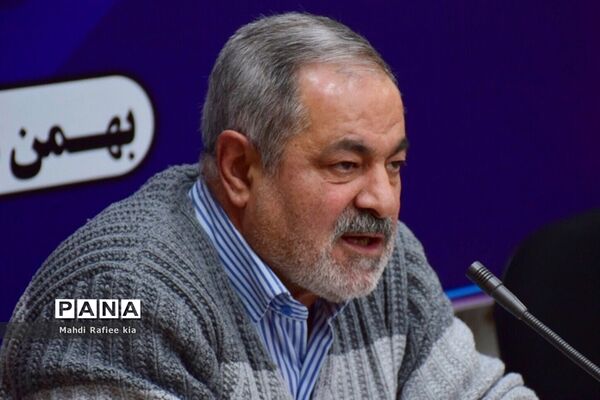 نشست خبرى مدیران تامین اجتماعى در آذربایجان شرقى