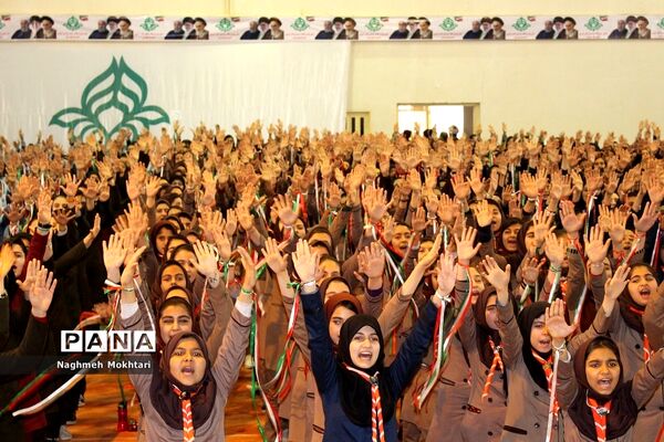 مانور تشکیلاتی یاوران انقلاب در شهرستان بهارستان