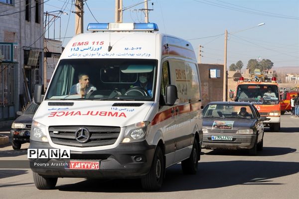 زنگ انقلاب به مناسبت ورود امام خمینی ره درشهرستان خوسف