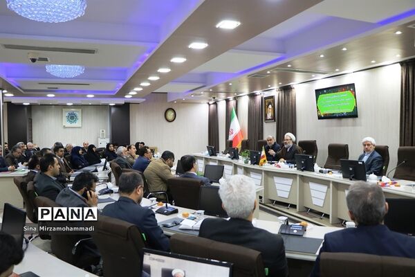 نشست روشنگری و بصیرت بسیجیان فرهنگی آموزش و پرورش آذربایجان غربی