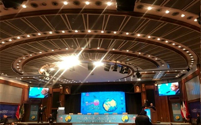 لاریجانی: بیانیه گام دوم انقلاب کلان‌ترین جهت‌گیری کشور را مد نظر قرار داده است