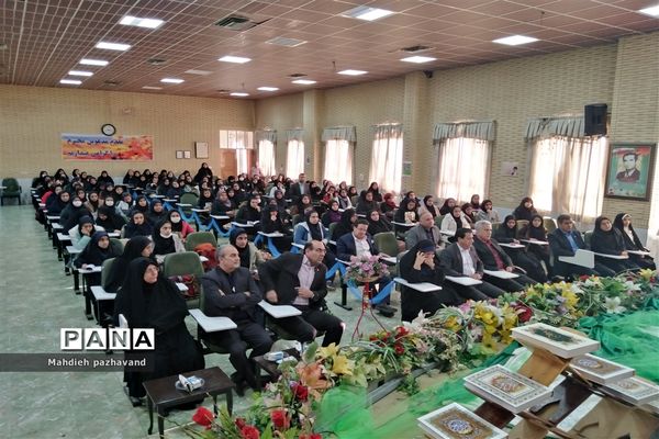 برگزاری مسابقات قرآن و عترت ناحیه 4 شیراز