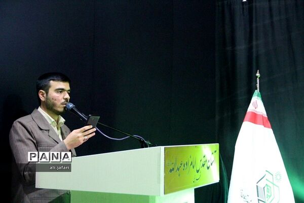 اعزام دانش آموزان پسر ناحیه یک شهرری به اردوی راهیان نور