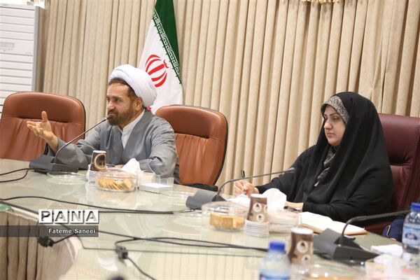 کارگاه آموزشی «نقش تعلیمی تربیتی والدین در توسعه سرمایه انسانی»