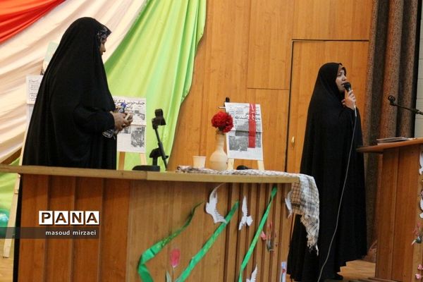 مرضیه هاشمی خبرنگار پرس تی وی در ویژه برنامه «لاله های روشن» قزوین