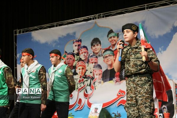 یادواره شهدای دانش‌آموز و فرهنگی در تبریز