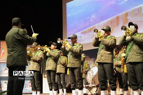 یادواره شهدای دانش‌آموز و فرهنگی در تبریز