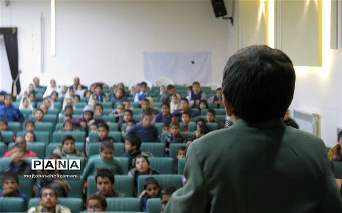 برگزاری جنگ فجر سردار در کانون فرهنگی تربیتی  لقمان کاشمر