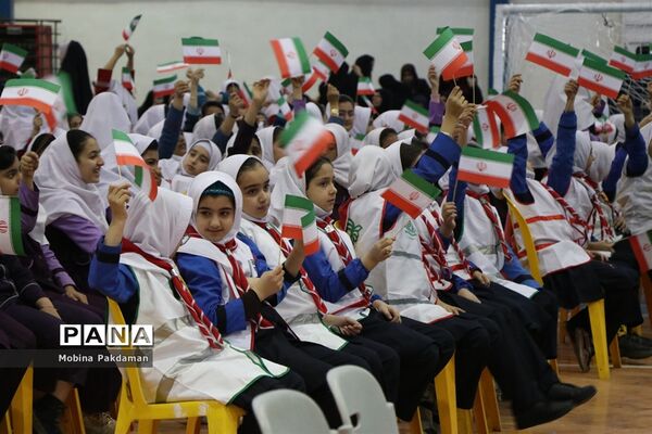 همایش «یاوران انقلاب» در ساری
