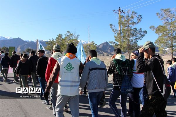 کوهپیمایی پیشتازان سازمان دانش آموزی استان خراسان جنوبی