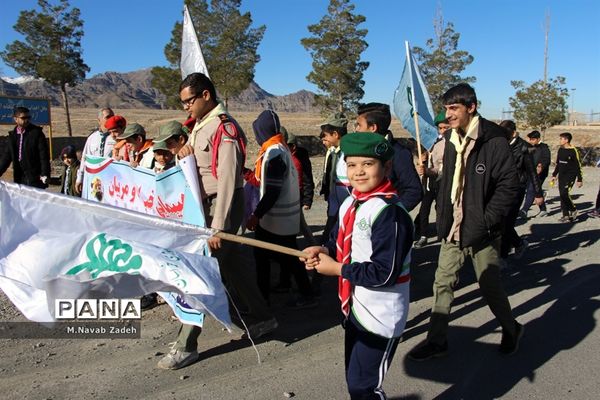 کوهپیمایی پیشتازان سازمان دانش آموزی استان خراسان جنوبی
