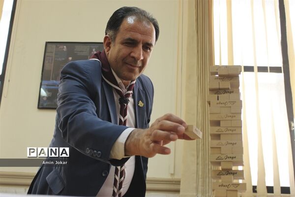 درحاشیه برگزاری  نخستین المپیاد استانی بازی‌های فکری-سرگرمی رویش ویژه فرهنگیان فارس