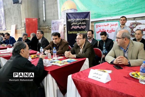میز خدمت و پاسخگویی مسئولان به مردم در شهر قدس