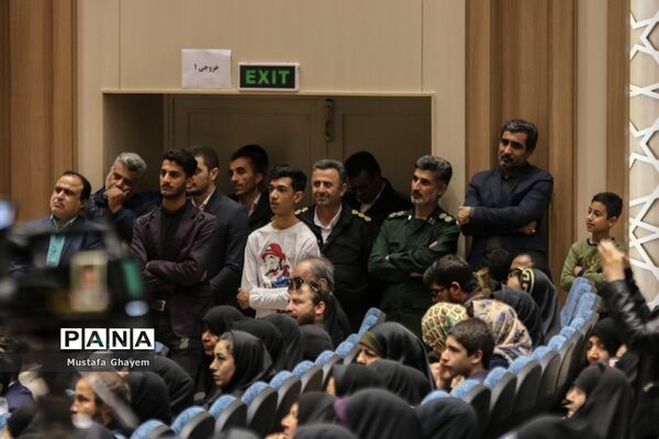 همایش تجلیل از مادران شهدای آبادان و خرمشهر