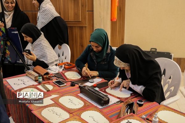 همایش تجلیل از مادران شهدای آبادان و خرمشهر