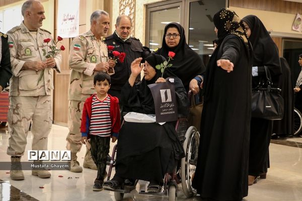 همایش تجلیل از مادران شهدای آبادان و خرمشهر