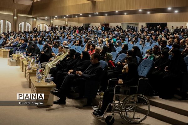 همایش تجلیل از مادران شهدای آبادان و خرمشهر