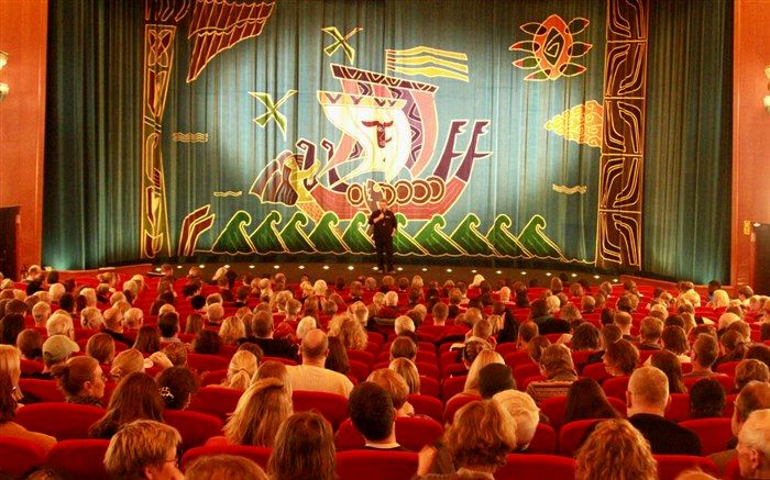 «سایه‌هاى بى‌خورشید» مورد استقبال تماشاگران جشنواره فیلم گوتبورگ سوئد قرار گرفت