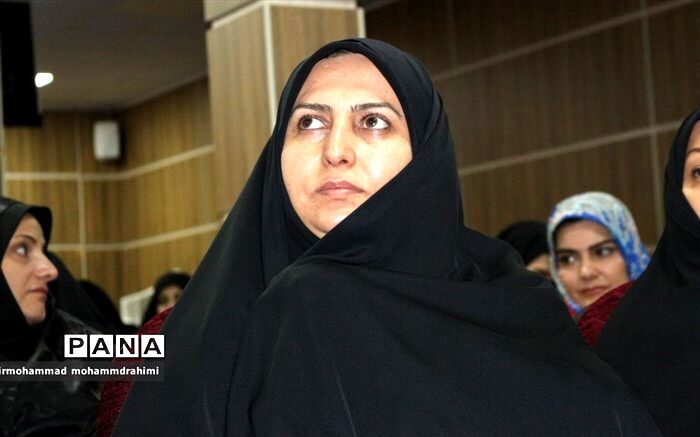 معاون نهضت سوادآموزی قزوین: بیش از 24 هزار بیسواد در قزوین وجود دارد