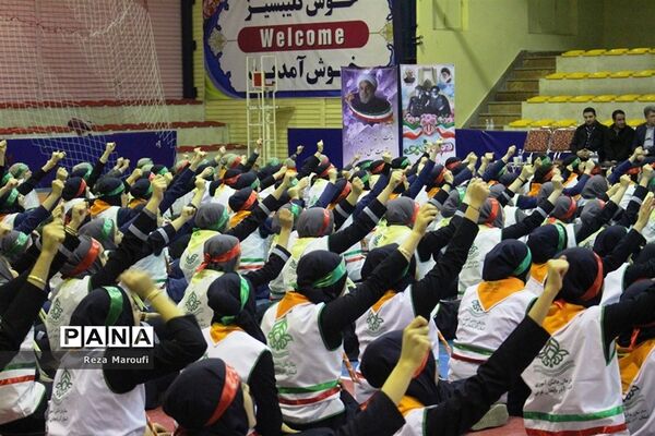 همایش یاوران انقلاب در ارومیه
