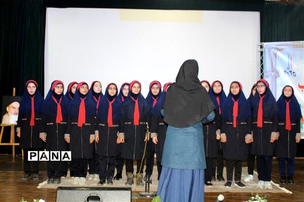 برگزاری همایش یاوران انقلاب سازمان دانش آموزی در استان البرز